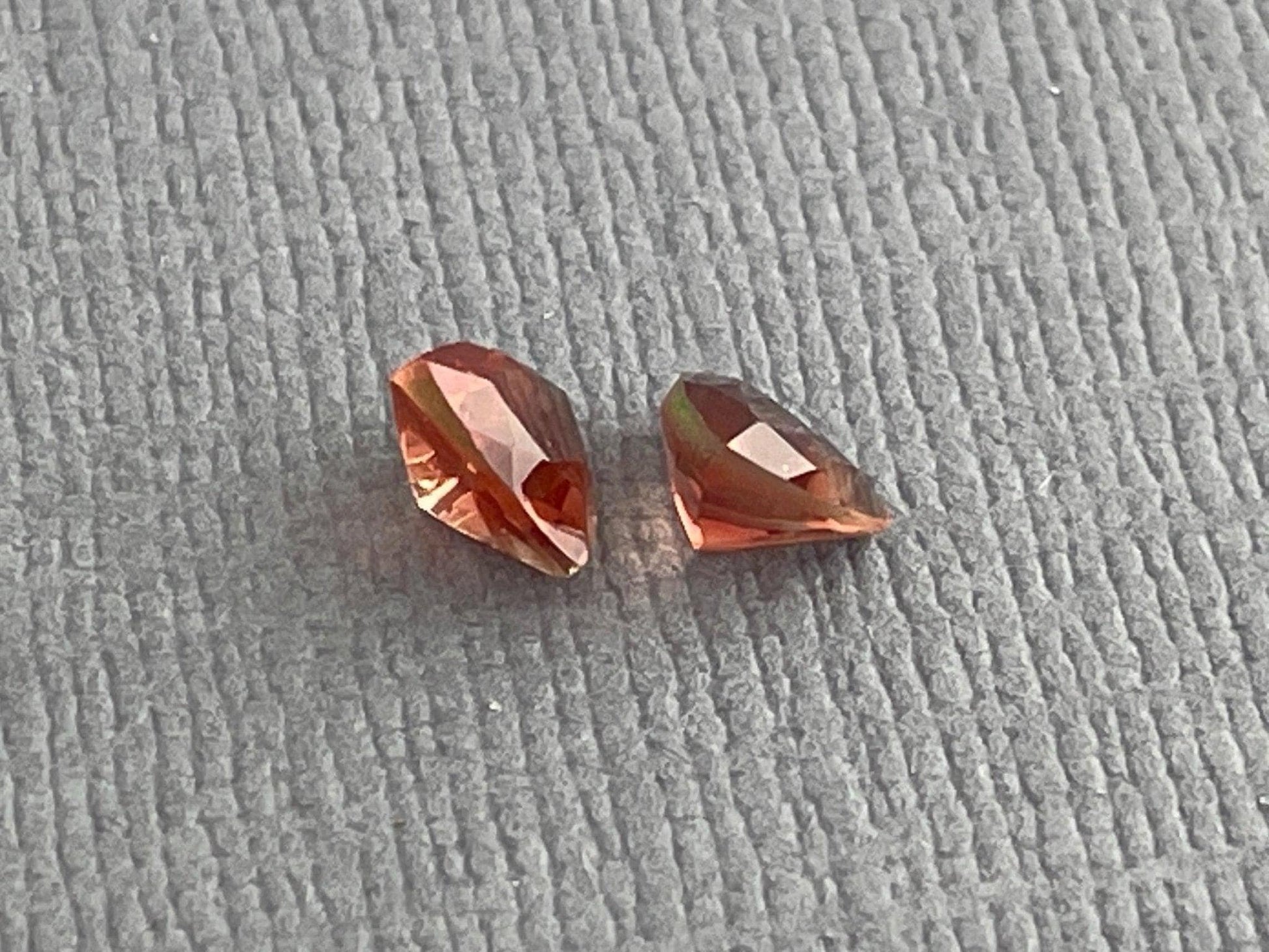 5mm Red Oregon Sunstone Trillion Gemstone Pair with Schiller | .8 carats | OSF178 - - GemEnthusiast