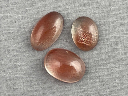 Oregon Sunstones Oval Cabochon Lot | 6.6 carats | OSC303 - - GemEnthusiast