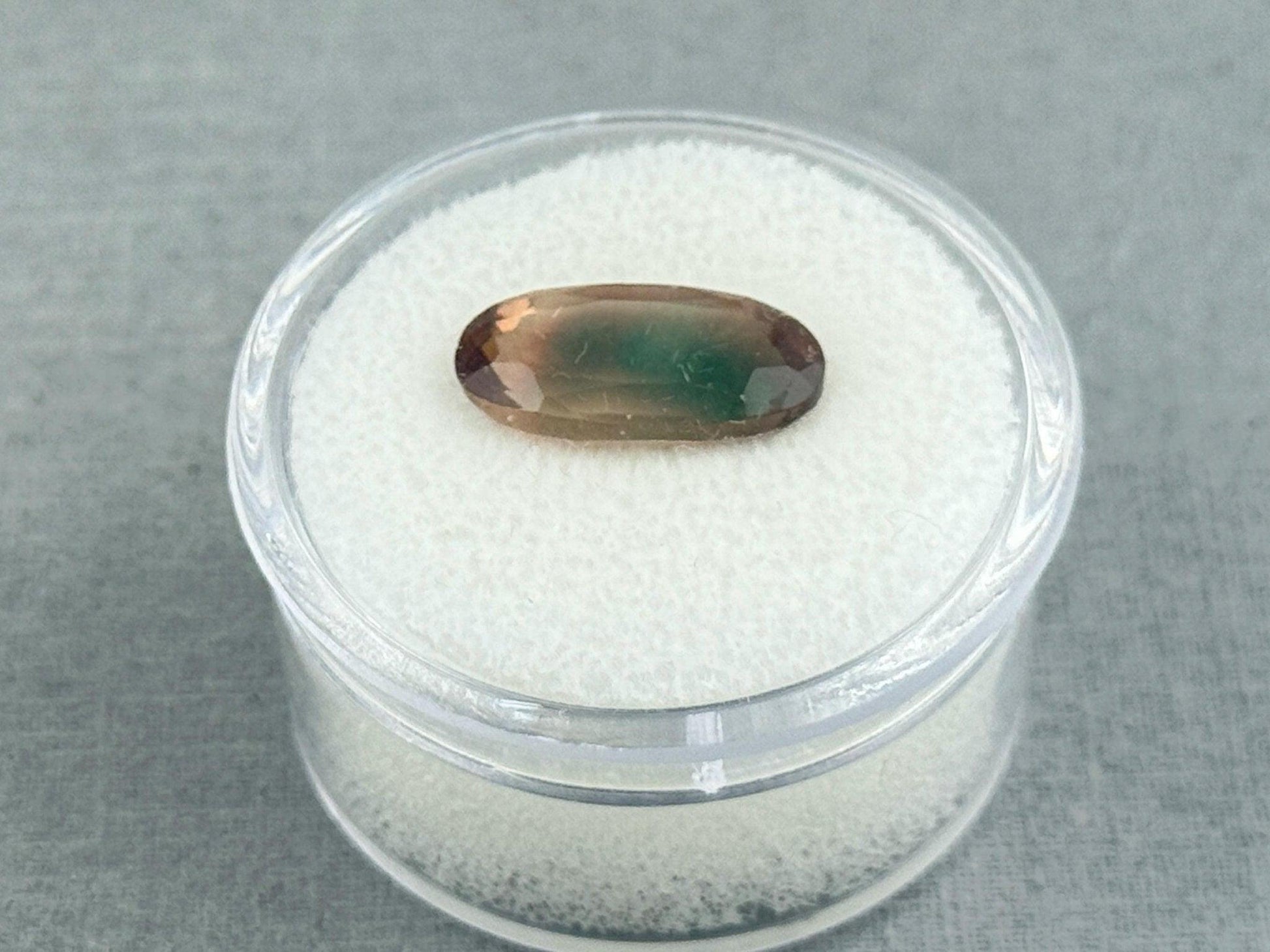 14x7 Oregon Sunstone Oval Faceted Gemstone | 3.7 carats | OSF226 - Oregon Sunstone - GemEnthusiast
