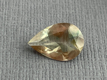 Oregon Sunstone Pear Gemstone with Green Striation | 12x8 mm | 2.2 carats | OSF186 - - GemEnthusiast