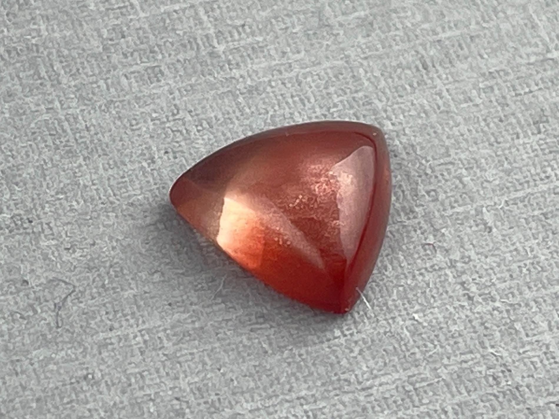 10mm Oregon Sunstone | Triangle Cabochon | Natural American Gemstone | 2.9 carats | OSC300 - Oregon Sunstone - GemEnthusiast