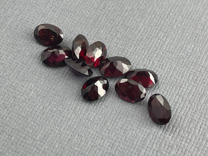 7x5 Arizona Anthill Chrome Pyrope Garnet | Loose Oval Faceted Gemstone | USA Mine - - GemEnthusiast
