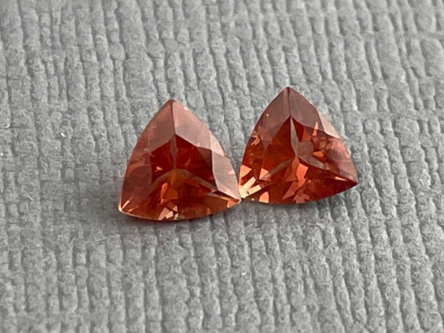 5mm Red Oregon Sunstone Trillion Gemstone Pair with Schiller | .8 carats | OSF178 - - GemEnthusiast