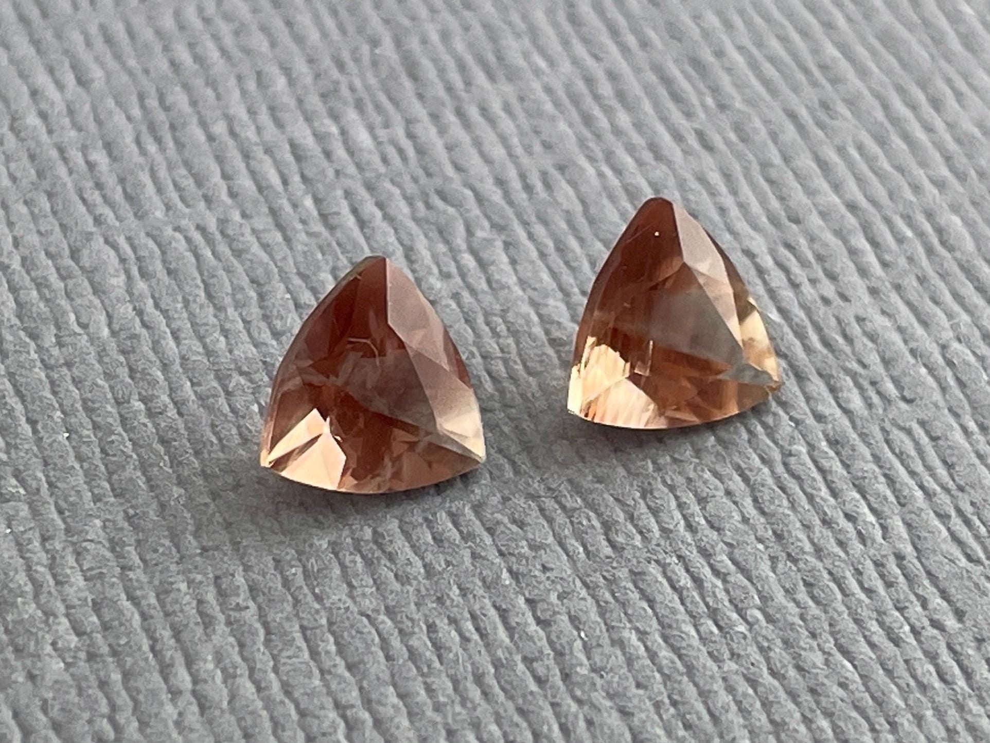 6mm Oregon Sunstone Trillion Gemstone Pair with Schiller | 1.3 carats | OSF174 - - GemEnthusiast