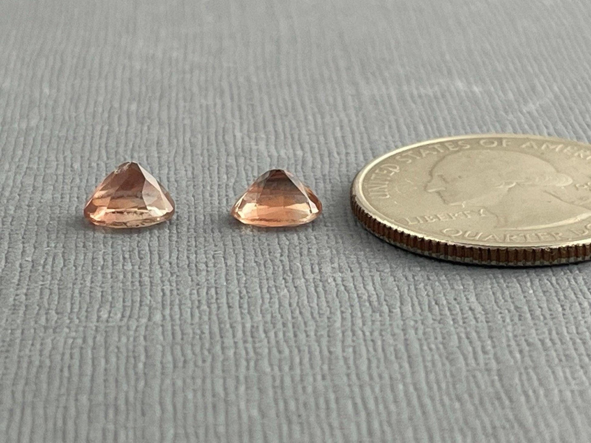 7x5 Oregon Sunstones Oval Pair | 1.69 carats | OSF195 - - GemEnthusiast