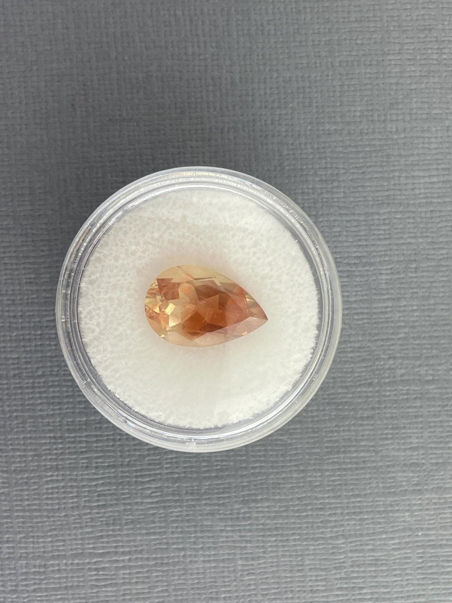 Oregon Sunstone Pear Gemstone | 14x9 mm | 4 carats | OSF187 - - GemEnthusiast