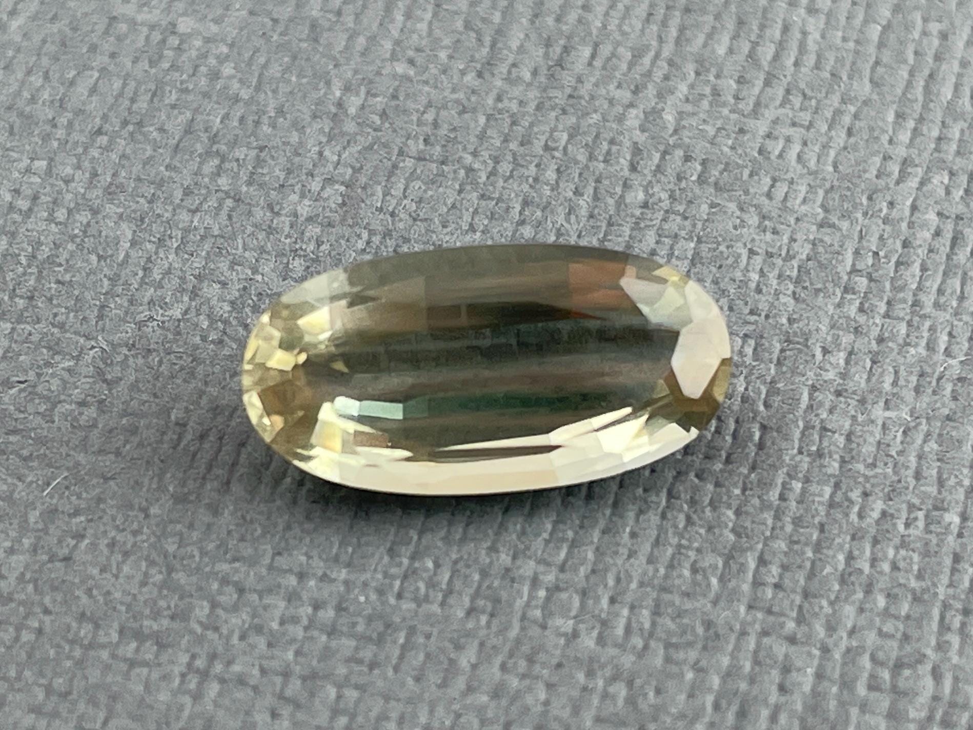 14x7 Green Oregon Sunstone Oval Faceted Gemstone | 3.47 carats | OSF156 - - GemEnthusiast