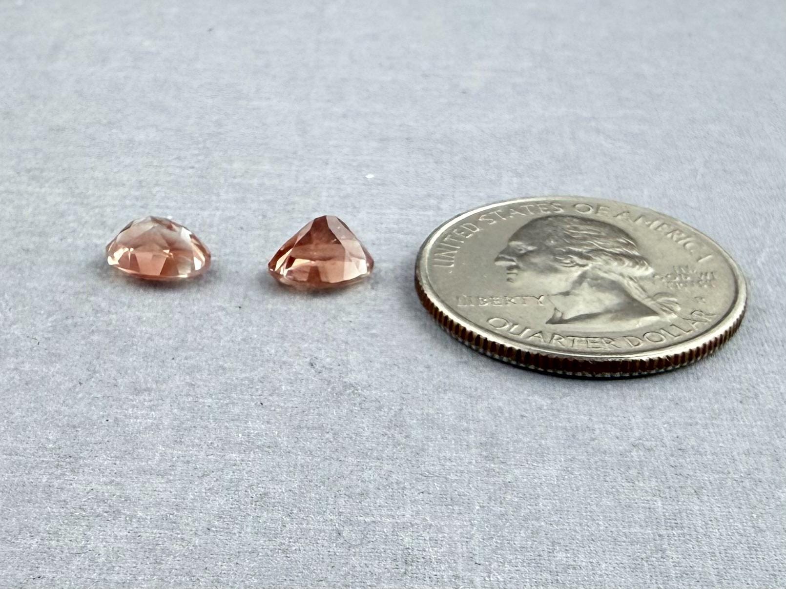 8x6 Oregon Sunstones Oval Pair | 2.46 carats | OSF179 - Oregon Sunstone, Orthoclase Feldspar - GemEnthusiast