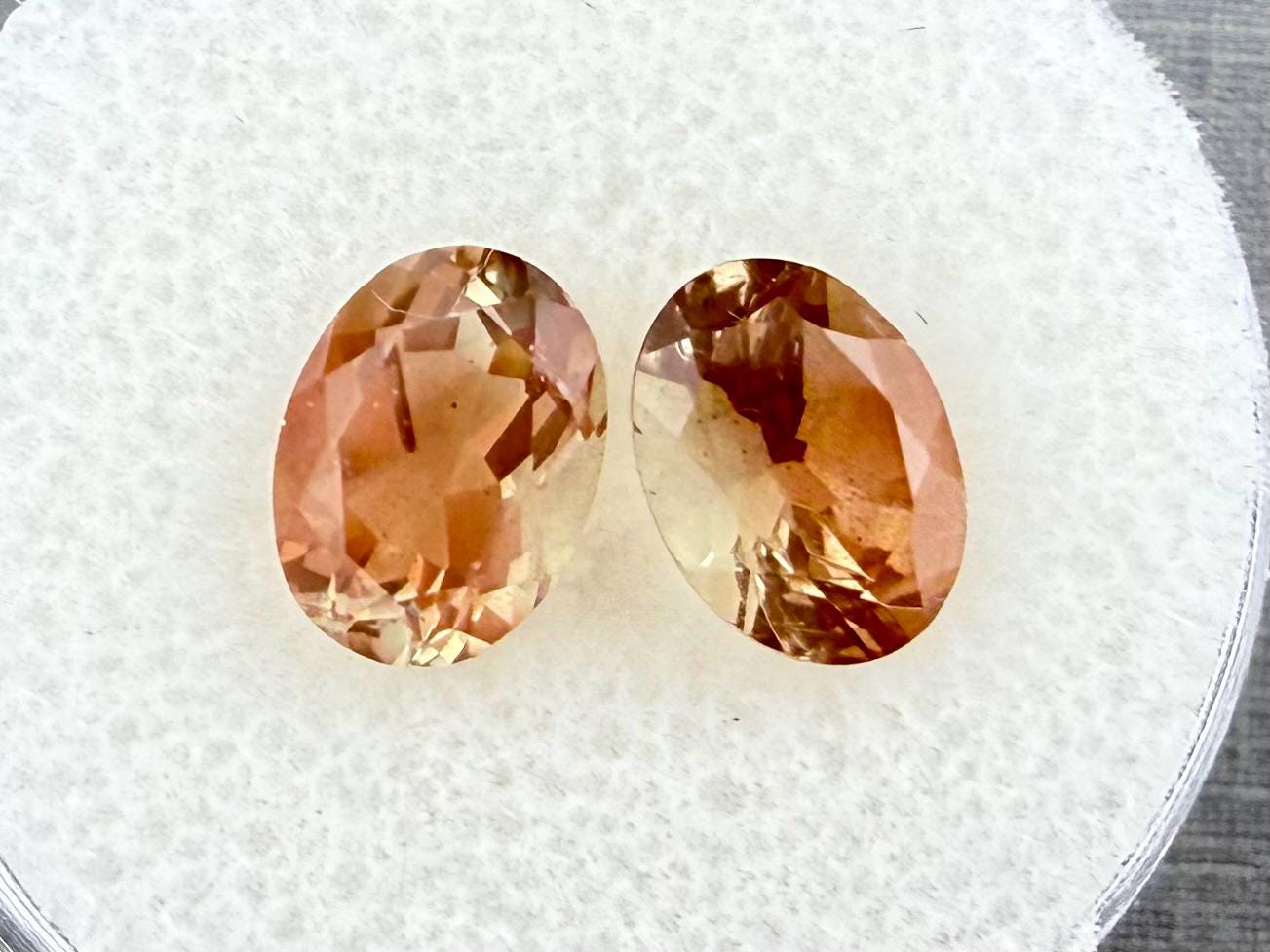 8x6 Oregon Sunstones Oval Pair | 2.46 carats | OSF179 - Oregon Sunstone, Orthoclase Feldspar - GemEnthusiast