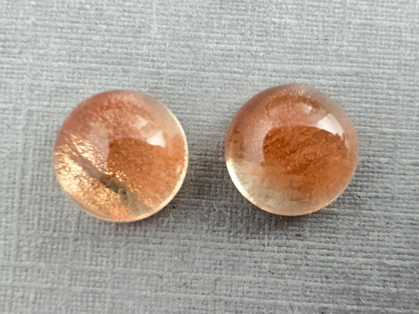 8mm Oregon Sunstones with Schiller | Round Cabochon Pair | OSC314 - Oregon Sunstone - GemEnthusiast