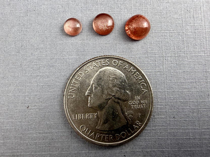 Oregon Sunstones Round Cabochons | 5mm 6mm 7mm | Mined in the USA - Oregon Sunstone - GemEnthusiast