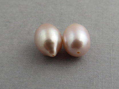 Exceptional Pearl Pairs | Drilled-Through with a drop shape | Ivory, Peach, or Pink - Freshwater Pearl - GemEnthusiast