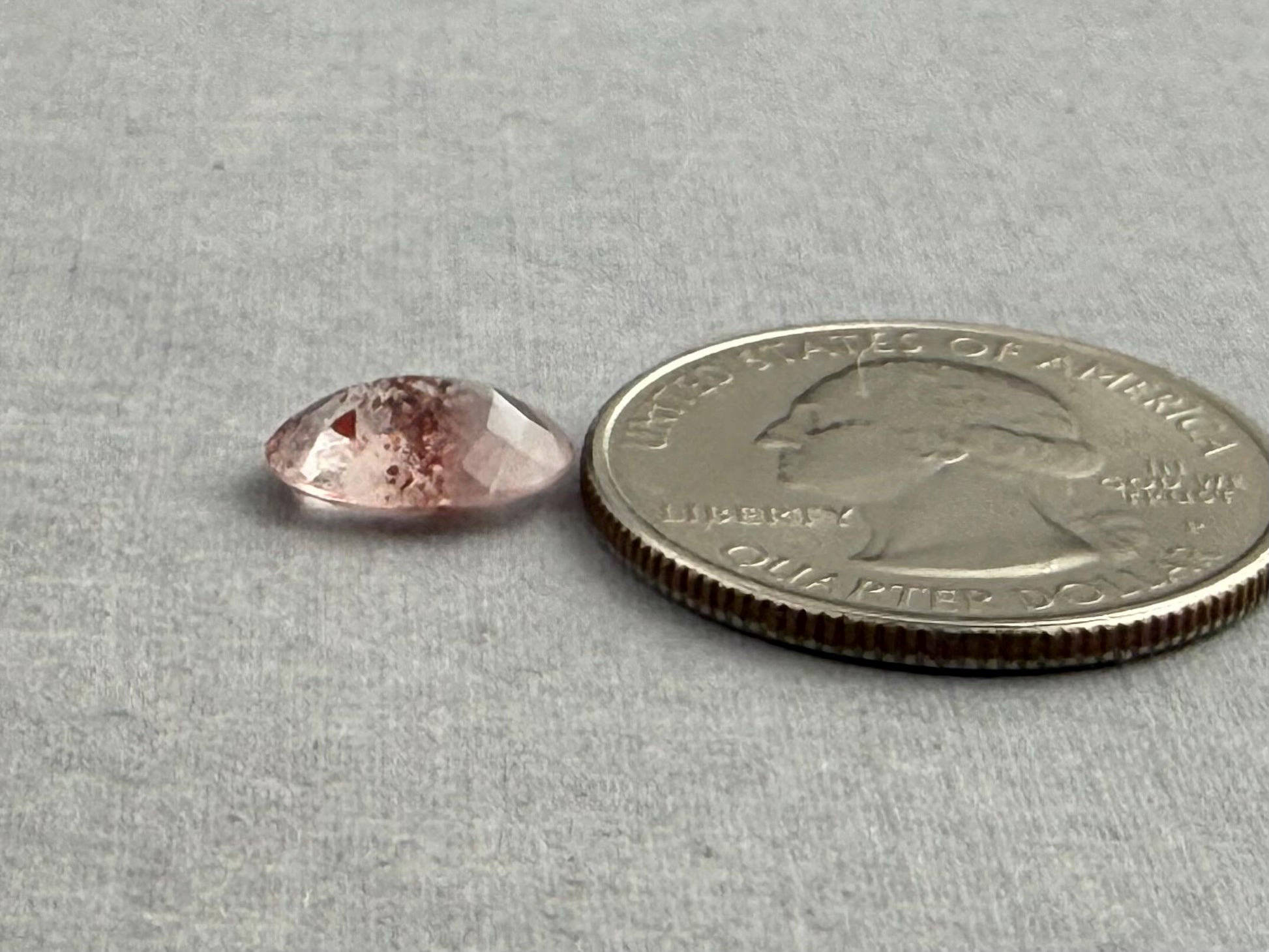 Fire Quartz with Hematite Flakes | 11x8mm | Oval Faceted Gemstone | QU533 - Fire Quartz - GemEnthusiast