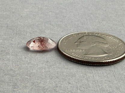 Fire Quartz with Hematite Flakes | 11x8mm | Oval Faceted Gemstone | QU533 - Fire Quartz - GemEnthusiast