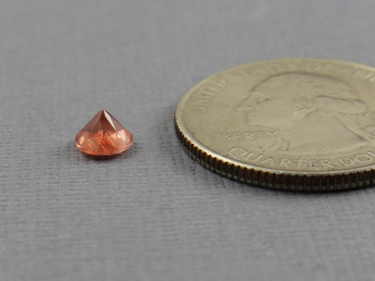 5mm Oregon Sunstone Round | Faceted Ethically Sourced Gemstone | OSF235 - Oregon Sunstone - GemEnthusiast