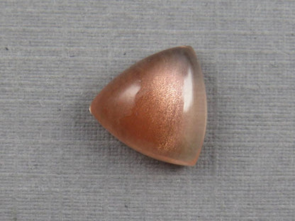 10mm Oregon Sunstone | Triangle Cabochon | Natural American Gemstone | 2.9 carats | OSC285 - Oregon Sunstone - GemEnthusiast