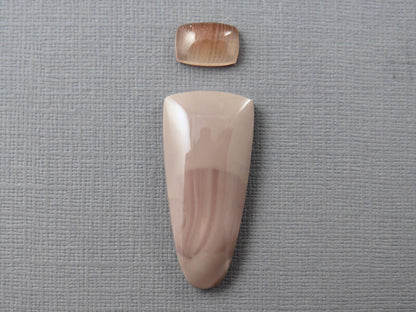 Willow Creek Jasper from Idaho, 12x8 Oregon Sunstone | American Gemstone Set | SET101 - Oregon Sunstone, Willow Creek Jasper - GemEnthusiast