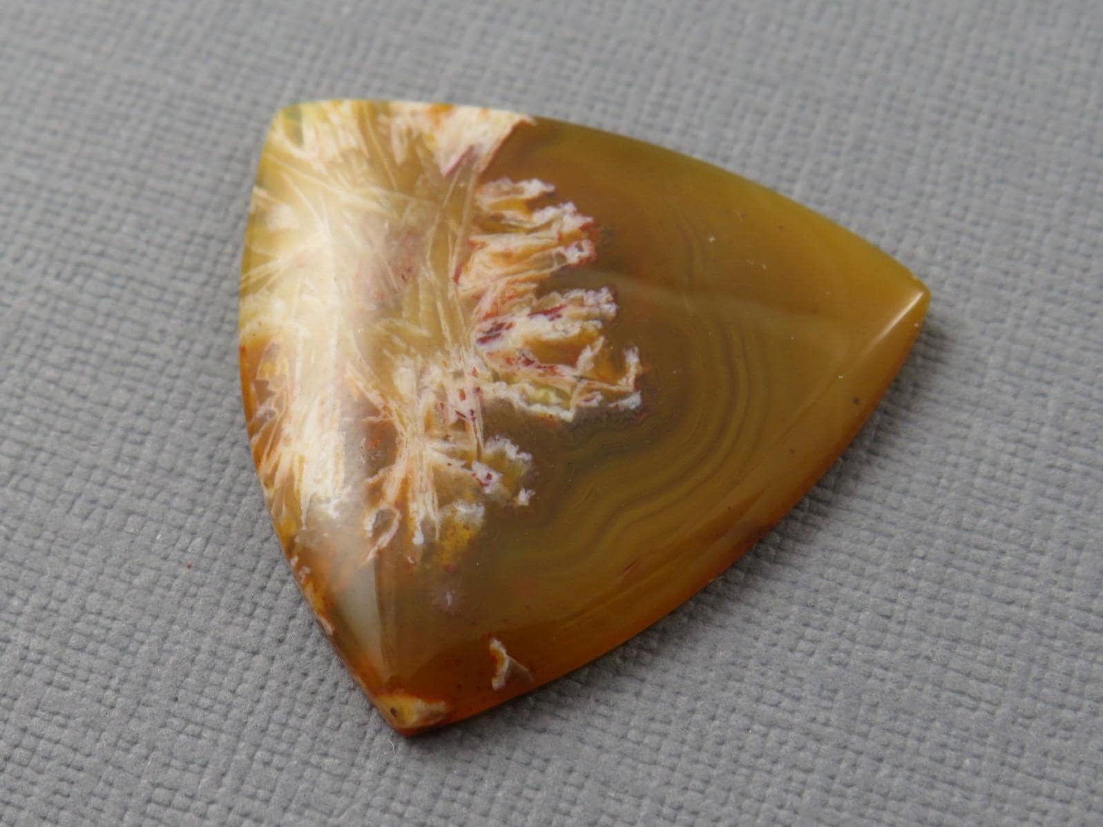 Condor Agate Cabochon | Chalcedony from Patagonia Argentina | AG309 - Condor Agate, Sagenite Agate - GemEnthusiast