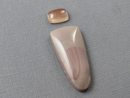 Willow Creek Jasper from Idaho, 12x8 Oregon Sunstone | American Gemstone Set | SET101 - Oregon Sunstone, Willow Creek Jasper - GemEnthusiast