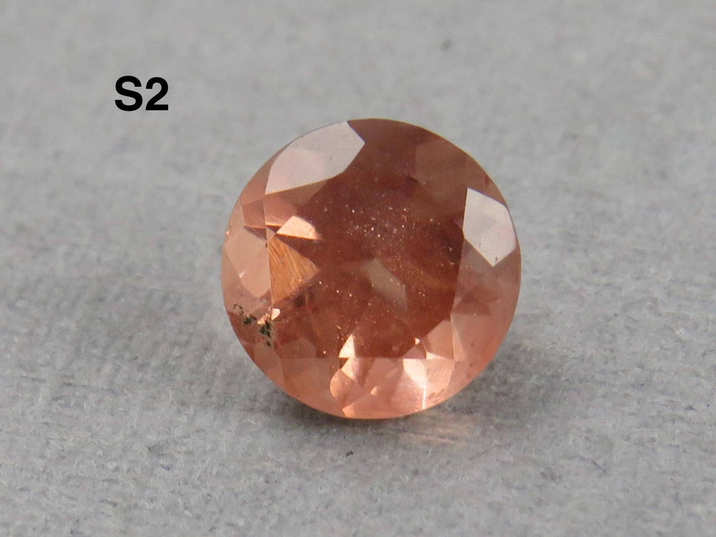 6mm Oregon Sunstones| Round American Gemstone | OSF236 - - GemEnthusiast