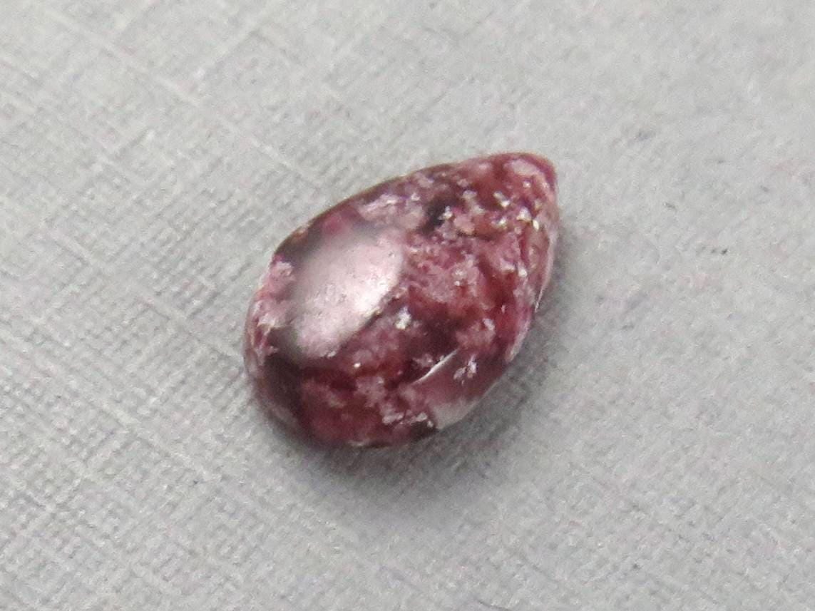 Wah Wah Mountains Red Beryl | RARE Utah Gemstones | 10x6 Pear Cabochon | Made in America | RB101 - Red Beryl - GemEnthusiast