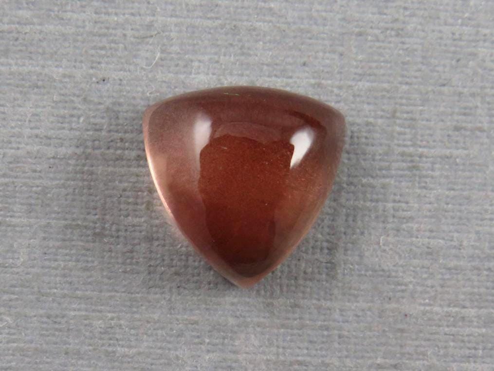 9mm Oregon Sunstone | Triangle Cabochon | Natural American Gemstone | OSC265 - Oregon Sunstone - GemEnthusiast