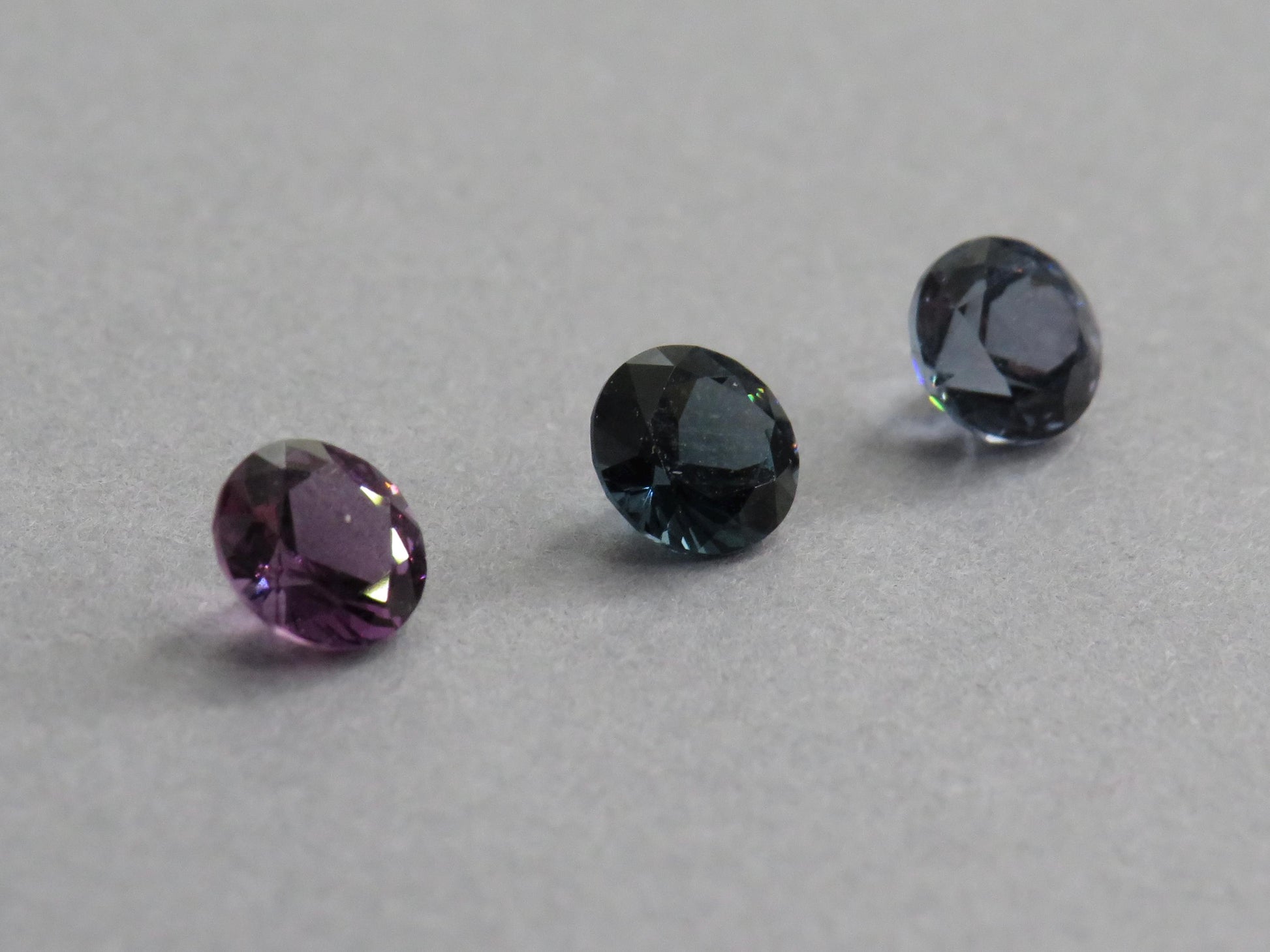 5mm Purple Blue Spinel Faceted Round | Per Stone | Natural Gemstone | SL126 - Spinel - GemEnthusiast