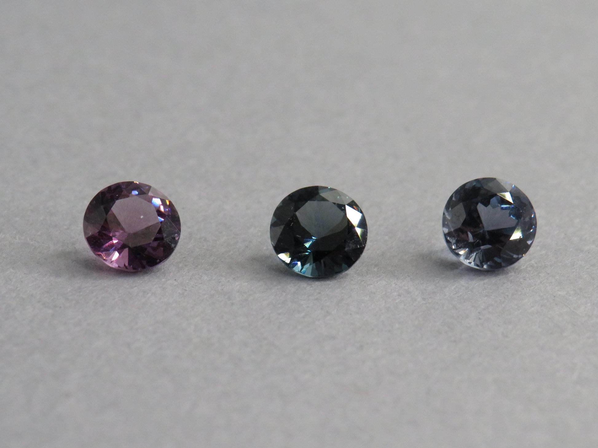 5mm Purple Blue Spinel Faceted Round | Per Stone | Natural Gemstone | SL126 - Spinel - GemEnthusiast
