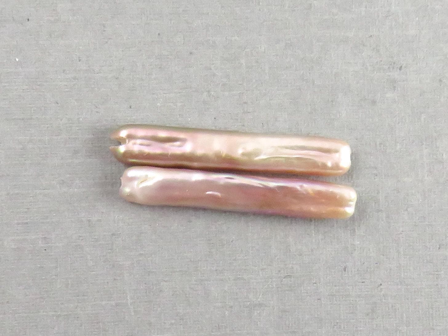 Iridescent Stick Pearl Beads | Matched Pair or Lot of 5 | Peach Pink Purple | Cultured Freshwater - Pearl - GemEnthusiast