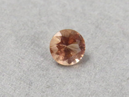 4.5mm Oregon Sunstones | Round Exceptional Cut | Medium, Light, or with Schiller | Per Stone - Oregon Sunstone - GemEnthusiast