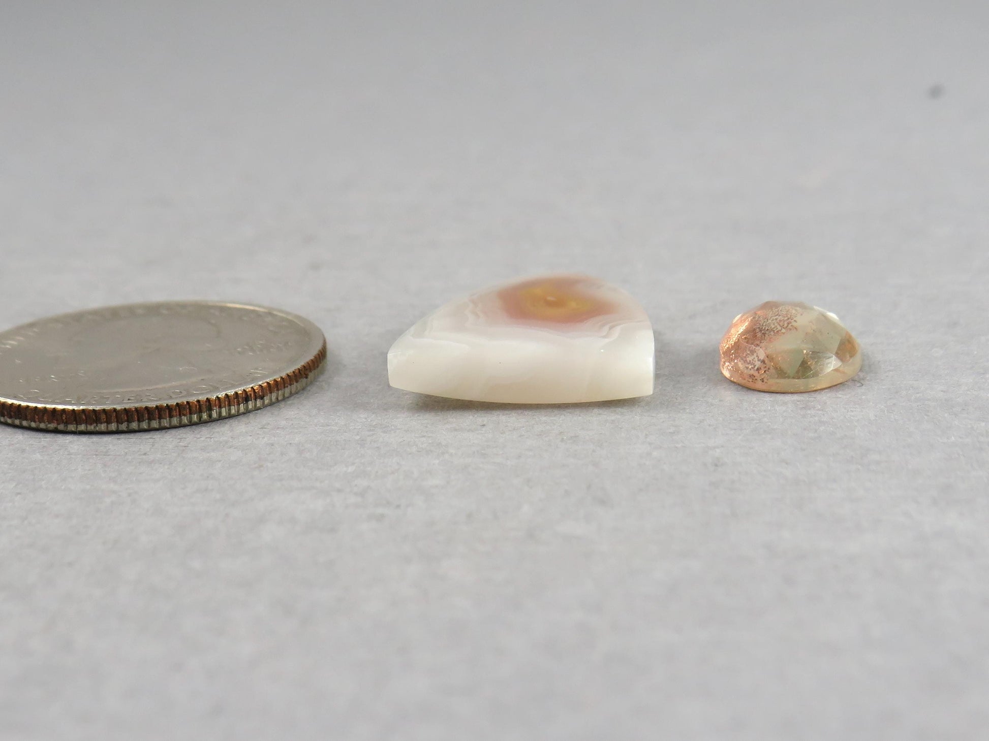 Oregon Sunstone and Sierra Madre Agate | Gemstone Set | SET119 - Timor Agate, Oregon Sunstone - GemEnthusiast