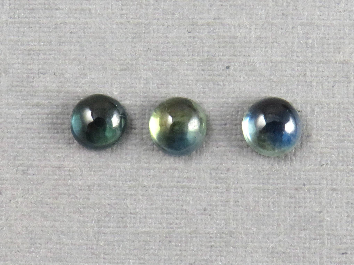 Montana Sapphire Cabochon - 4mm Round Lot | Bicolor Teal-Blue | American Gemstone | SA306 - Montana Sapphire - GemEnthusiast