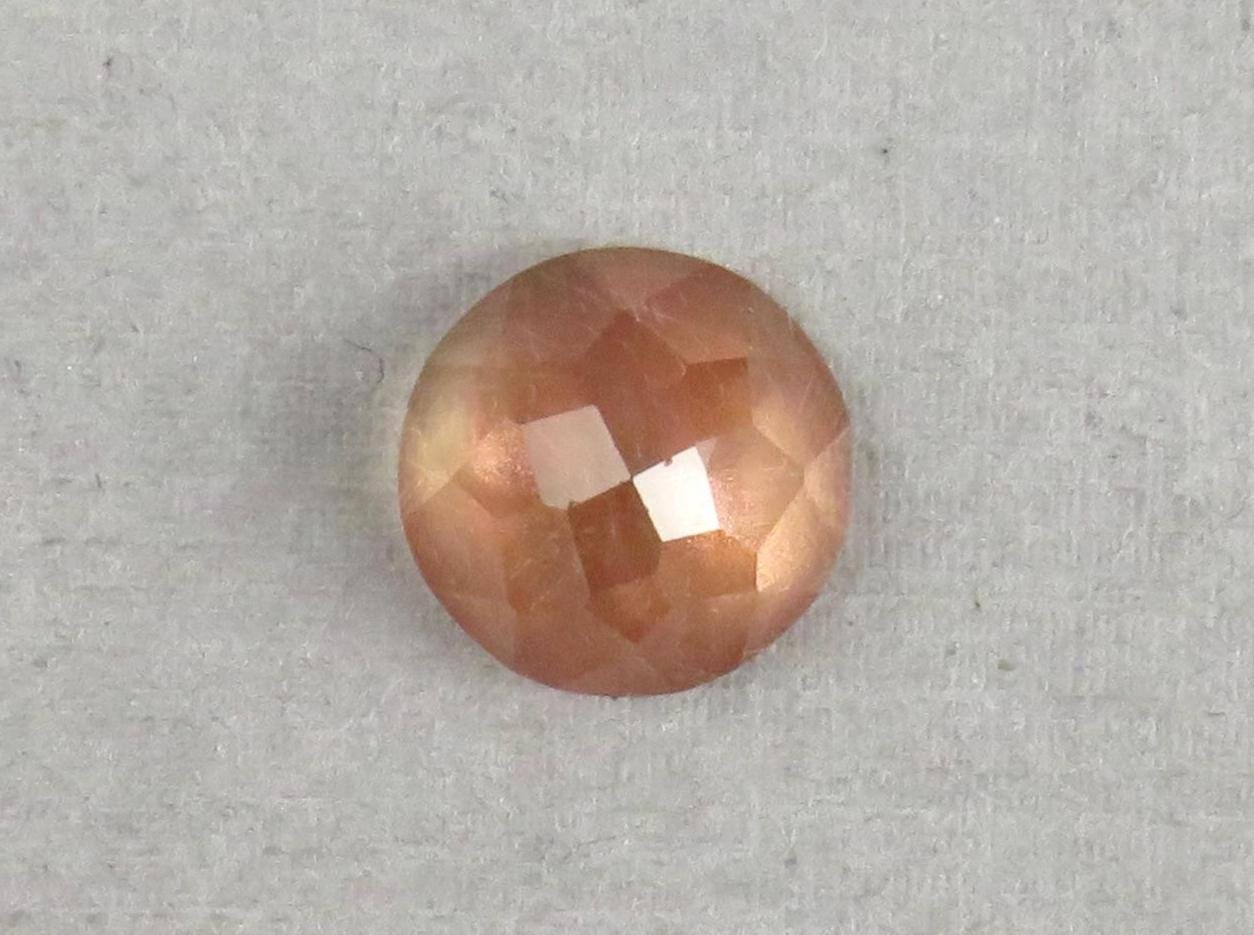 12mm Oregon Sunstones with Schiller | Round Rose Cut Cabochon | 6 carats | OSR106 - Oregon Sunstone - GemEnthusiast