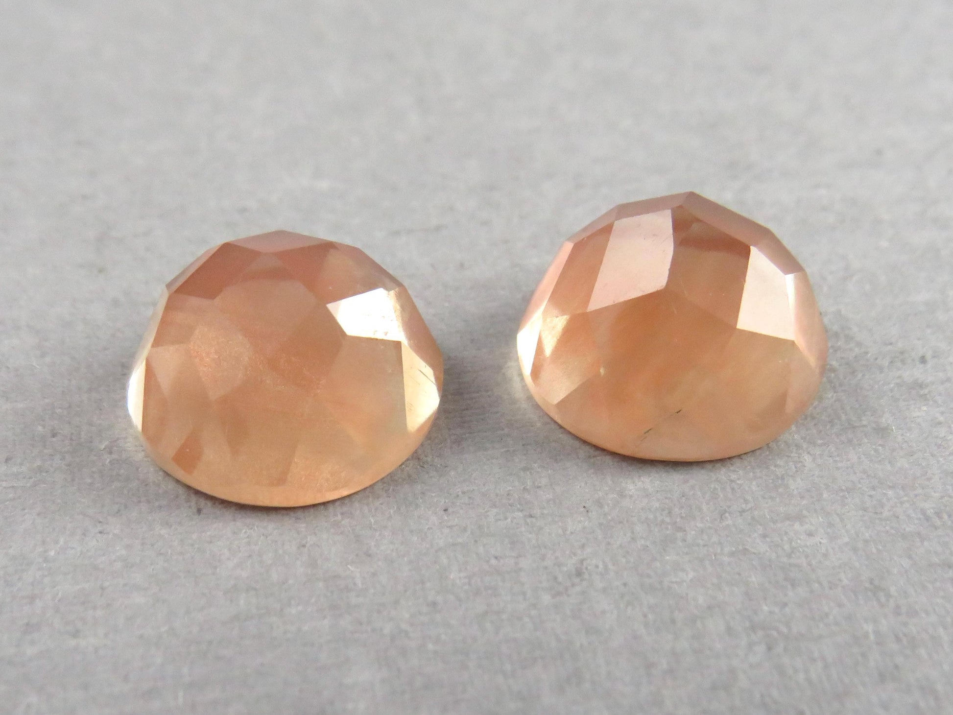 12mm Oregon Sunstone Pair with Schiller | Round Rose Cut Cabochons | 13.85 carats | OSR105 - Oregon Sunstone - GemEnthusiast