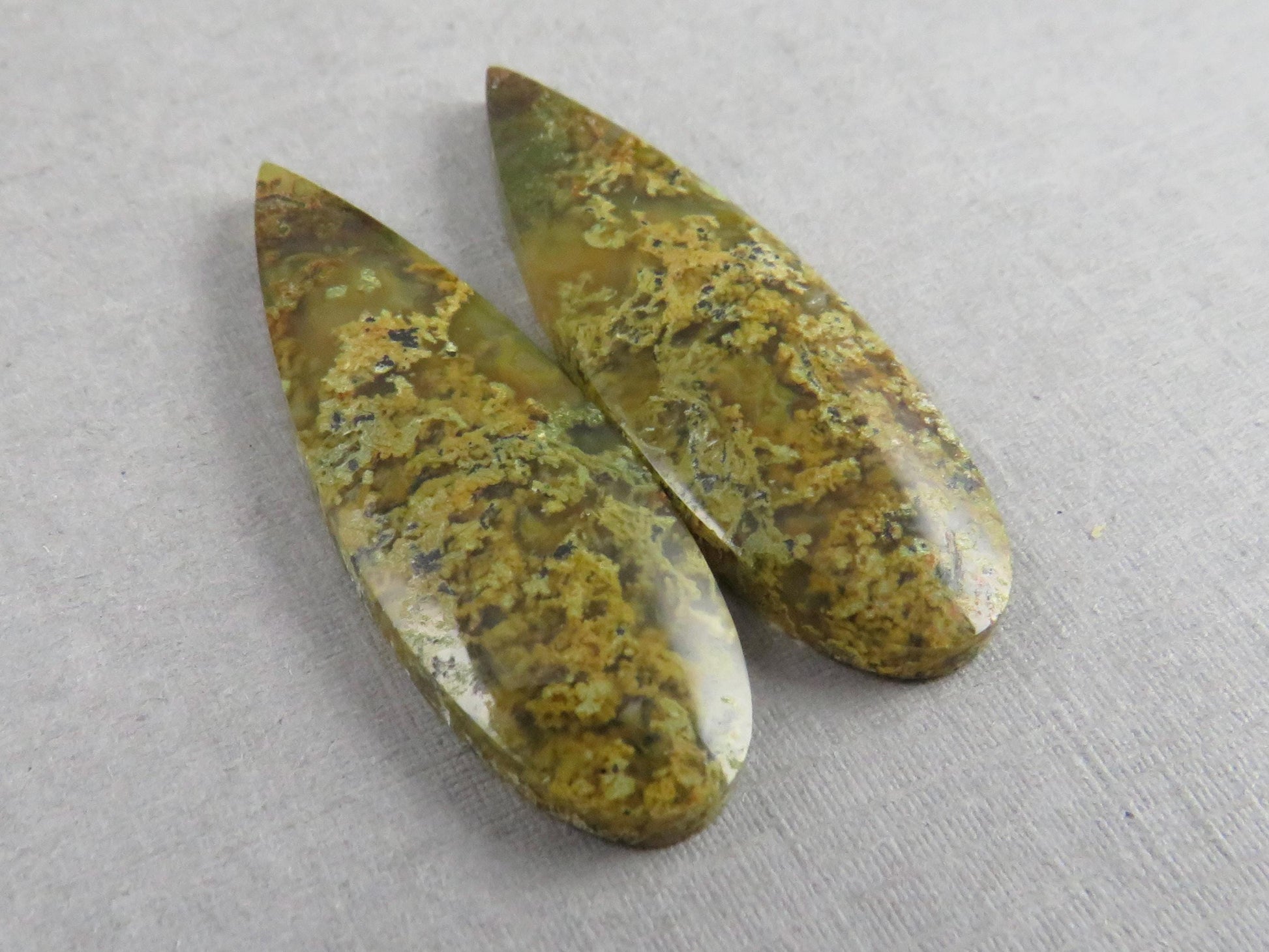 Indonesian Moss Agate Pair | Pear Natural Loose Gemstone | Garden Agate | AG339 - Moss Agate - GemEnthusiast