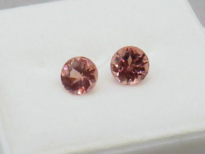 Malaya Peach Garnet | 4mm Round Loose Gemstones | Per Stone - Malaya Garnet - GemEnthusiast