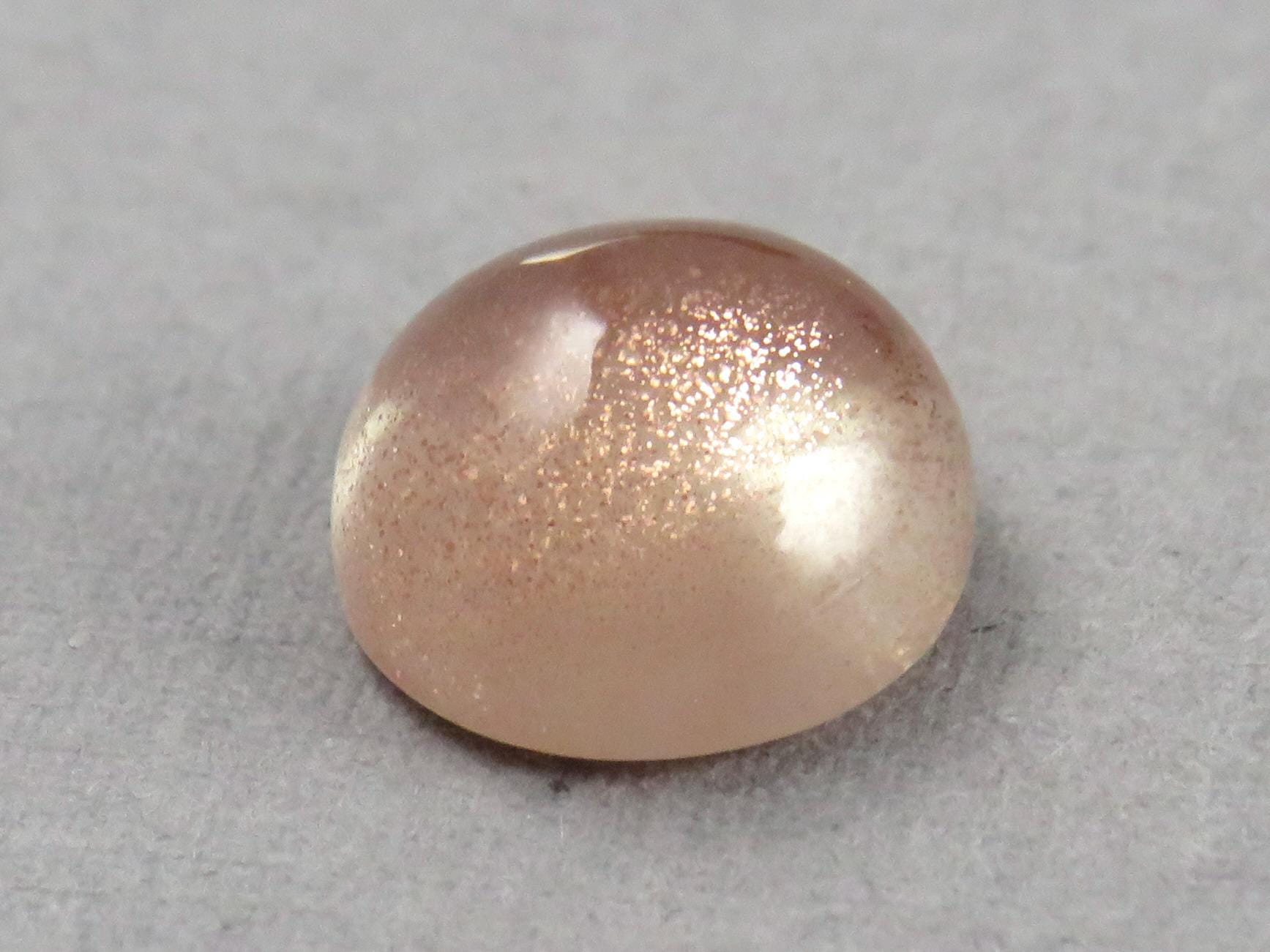 10mm Oregon Sunstone Round Cabochon | Natural American Gemstone | 4 carats | OSC350 - Oregon Sunstone - GemEnthusiast