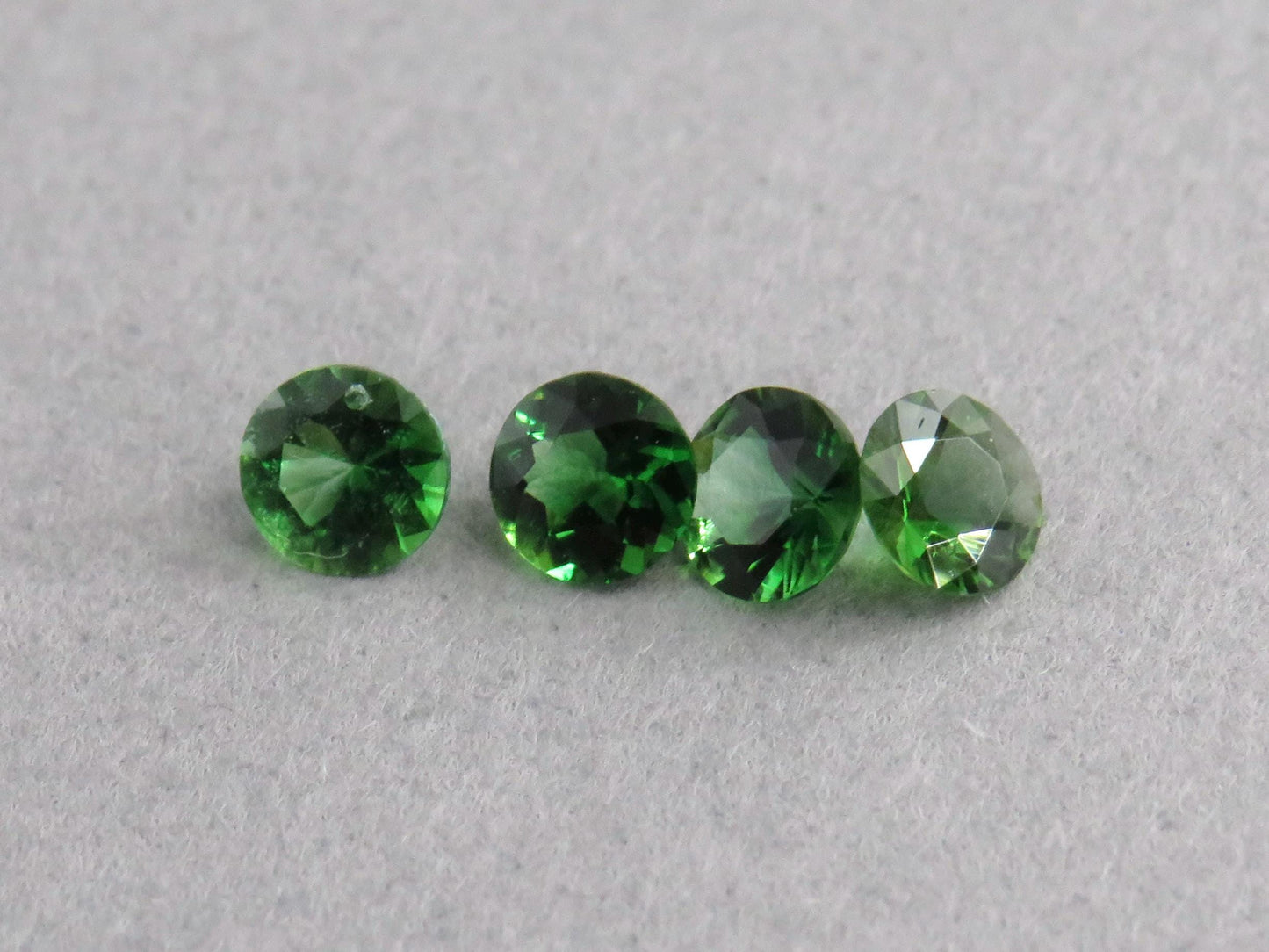 Chrome Tourmaline Round Loose Gemstone | 2.5mm 3mm | Tanzania - Chrome Tourmaline - GemEnthusiast