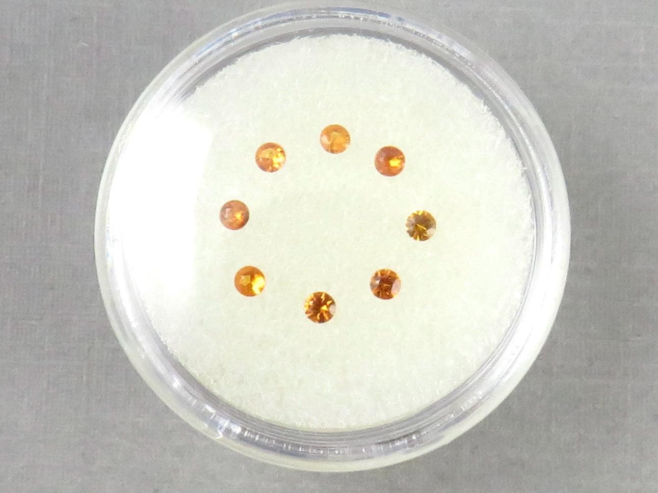 2mm Spessartine Garnet Round | Mandarin Orange | Loose Natural Gemstones - Spessartine Garnet - GemEnthusiast