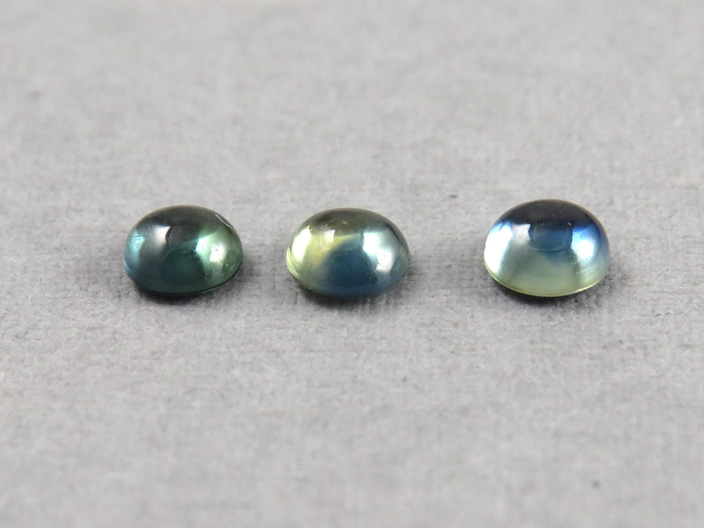 Montana Sapphire Cabochon - 4mm Round Lot | Bicolor Teal-Blue | American Gemstone | SA306 - Montana Sapphire - GemEnthusiast