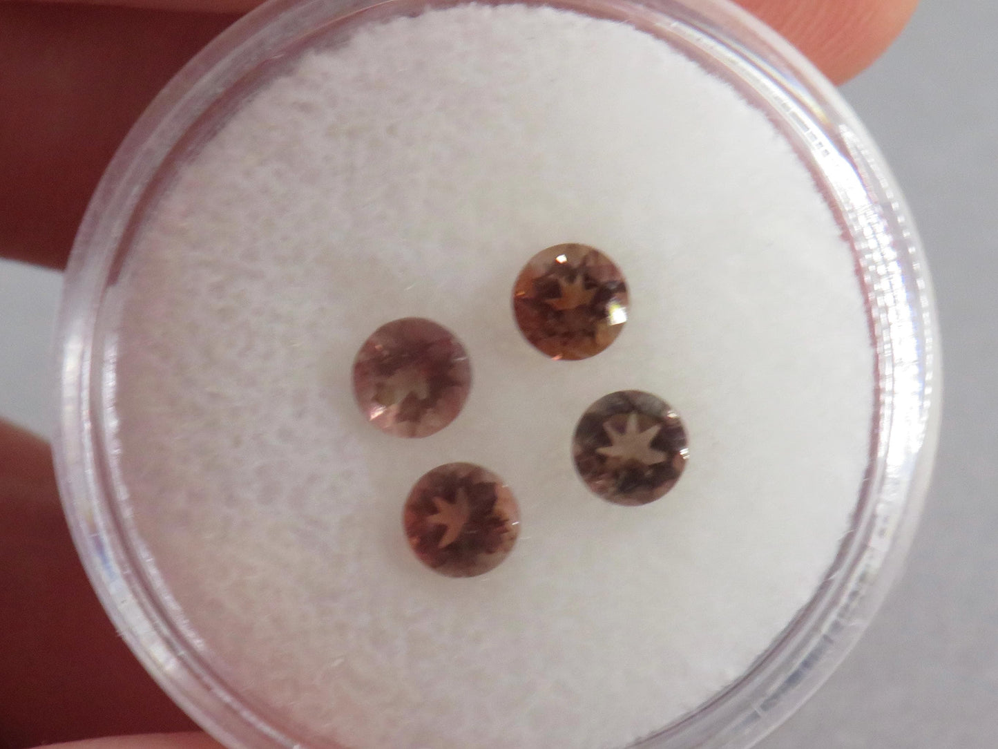 4mm Oregon Sunstone Lot | Red with Zoning and Striations | Faceted Round Gemstones | OSF248 - - GemEnthusiast