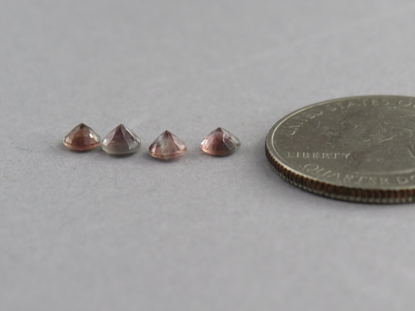 4mm Oregon Sunstone Lot | Red with Zoning and Striations | Faceted Round Gemstones | OSF247 - - GemEnthusiast
