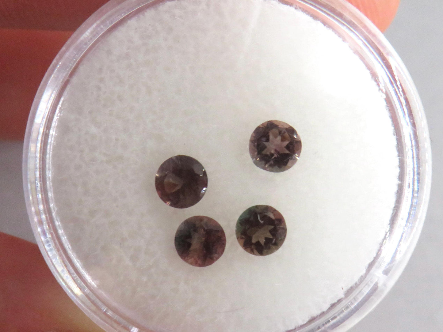 4mm Oregon Sunstone Lot | Red with Zoning and Striations | Faceted Round Gemstones | OSF247 - - GemEnthusiast