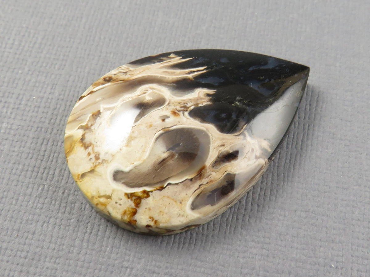 Fossilized Palm Root Pear Cabochon | Flame Pattern | 36x25mm, 44ct | White, Black, Yellow | PRF103 - - GemEnthusiast