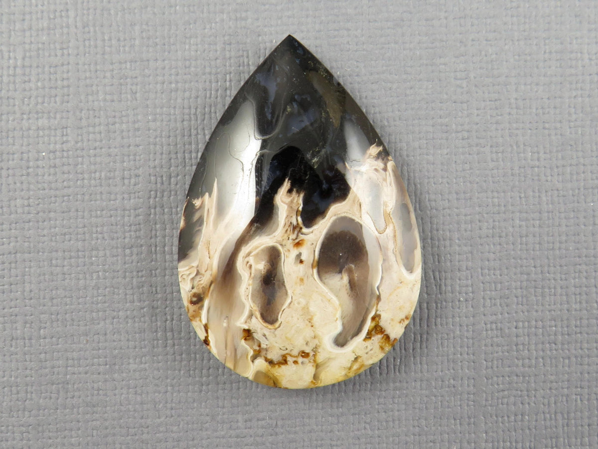 Fossilized Palm Root Pear Cabochon | Flame Pattern | 36x25mm, 44ct | White, Black, Yellow | PRF103 - - GemEnthusiast