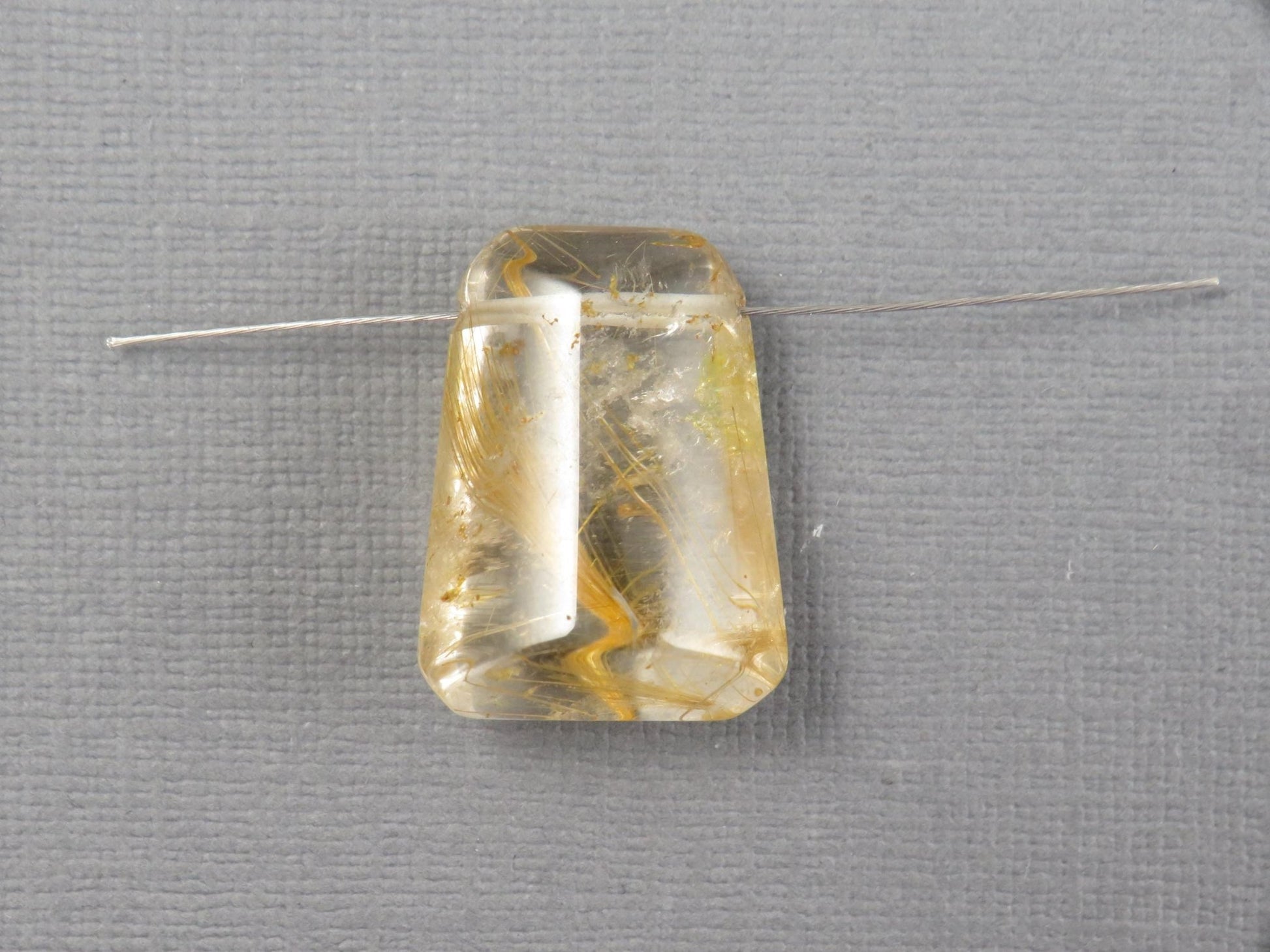 Large Rutile Quartz Bead | 24x18mm, 34.69ct | QR101 - Gem Enthusiast