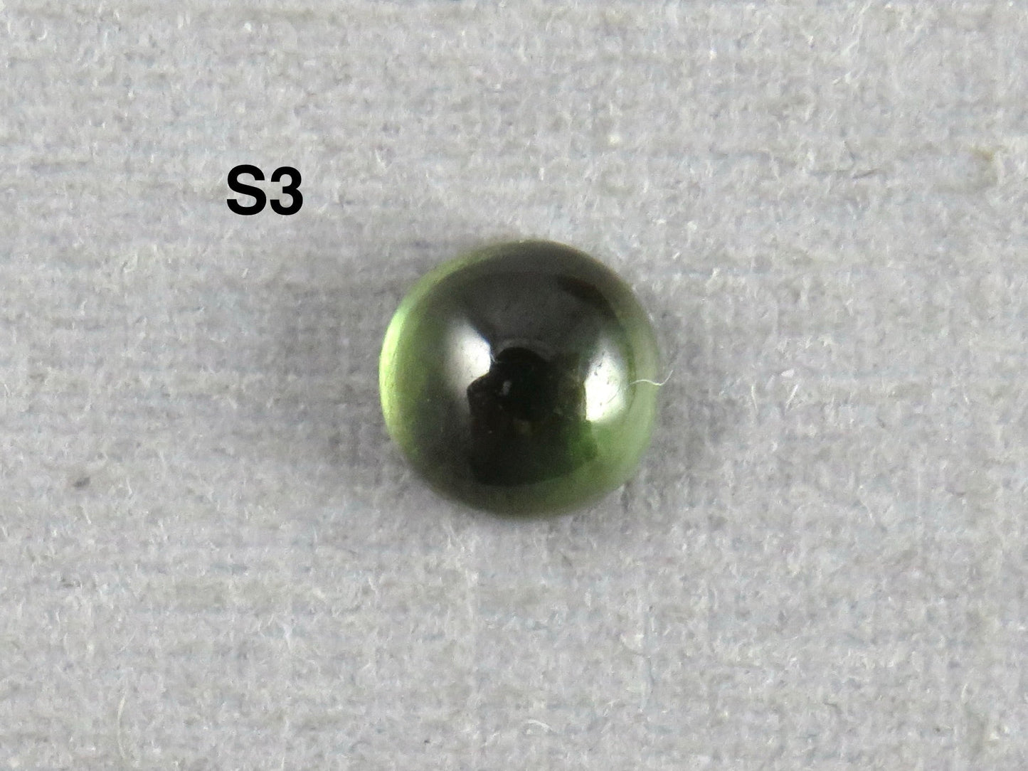 Montana Sapphire Cabochon — 4mm Round | Per Stone | Teal - Blue, Light Blue, Green & Pale Purple | SA305 - One of a Kind Cabochons - Gem Enthusiast