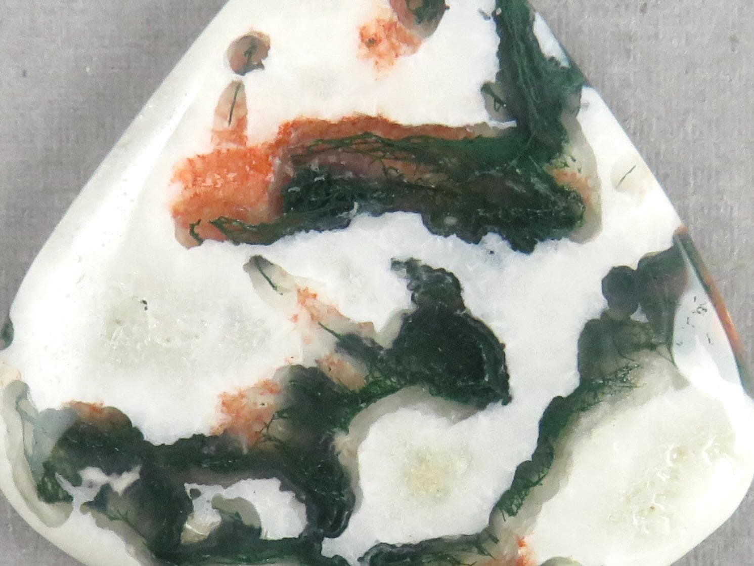 Moss Agate Pear Cabochon | 35x35mm, 44.5ct | AG335 - Gem Enthusiast