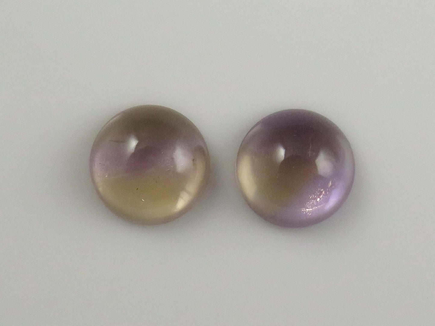 Natural Ametrine Cabochon Round Pair from Bolivia | Bolivianite | 13x13mm, 14.45ct | QU559 - Gem Enthusiast