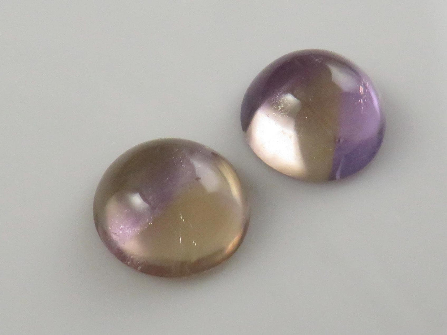 Natural Ametrine Cabochon Round Pair from Bolivia | Bolivianite | 13x13mm, 14.45ct | QU559 - Gem Enthusiast